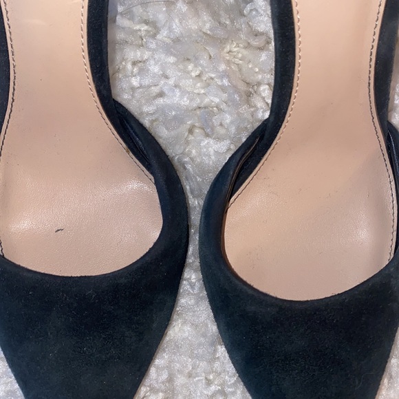 Black stiletto heels - Picture 2 of 4